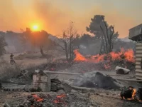 greece-fire-sunset